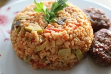 Kabaklı Bulgur Pilavı Tarifi ve Malzemeleri