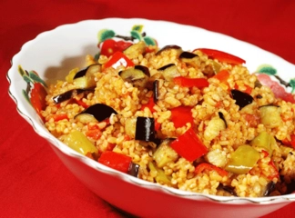 Patlıcanlı Bulgur Pilavı Tarifi ve Malzemeleri