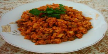 Mercimekli Bulgur Pilavı Tarifi ve Malzemeleri Mercimekli Bulgur Pilavı