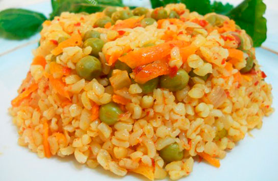 Sebzeli Bulgur Pilavı